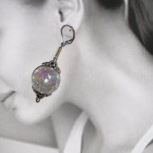 Handmade White Crackling Sheer Gumball Jumbo Bead Drop Dangle Earrings